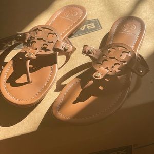 Tory Burch Sandals 🔥